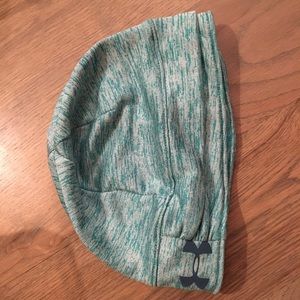 Under armor beanie